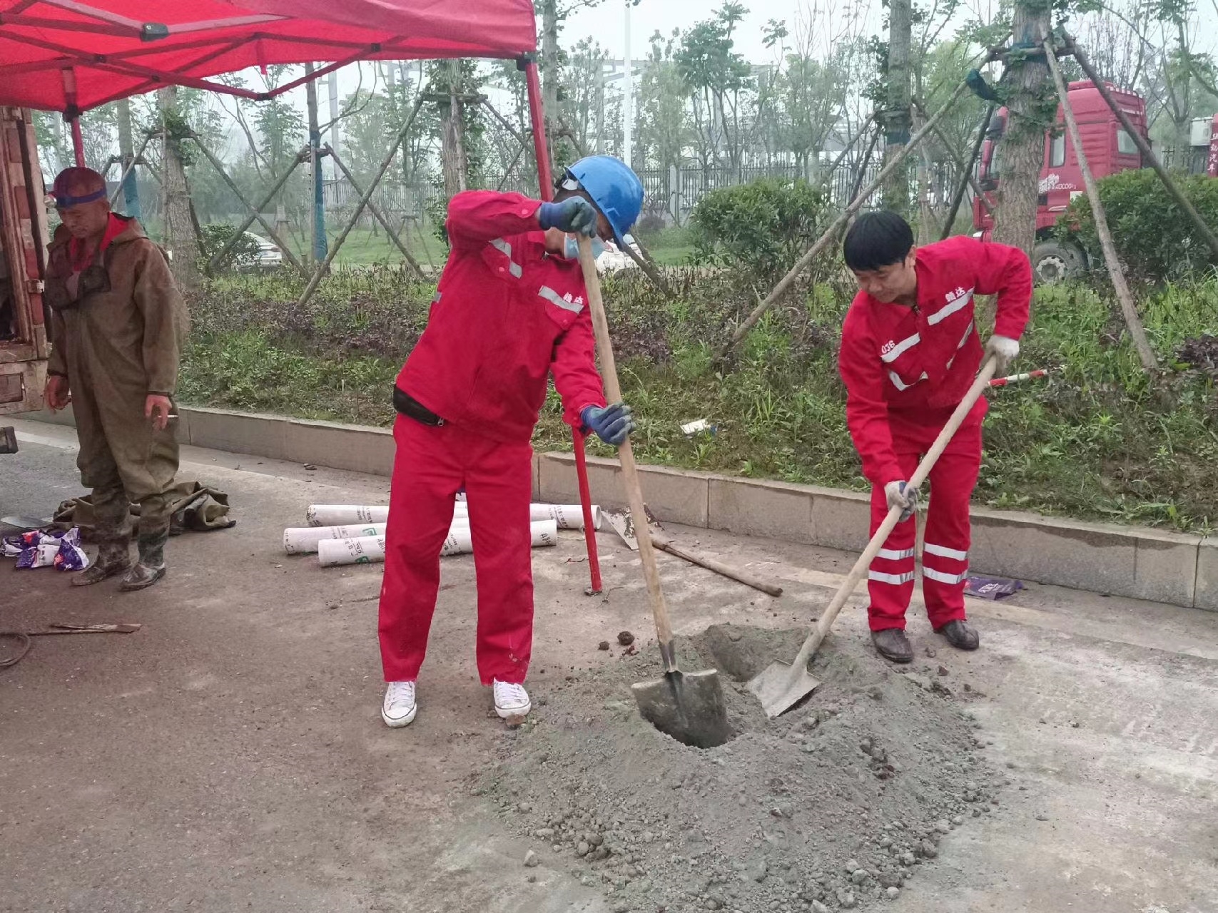 西双版纳管道疏通哪家好】及时进行市政管道清淤